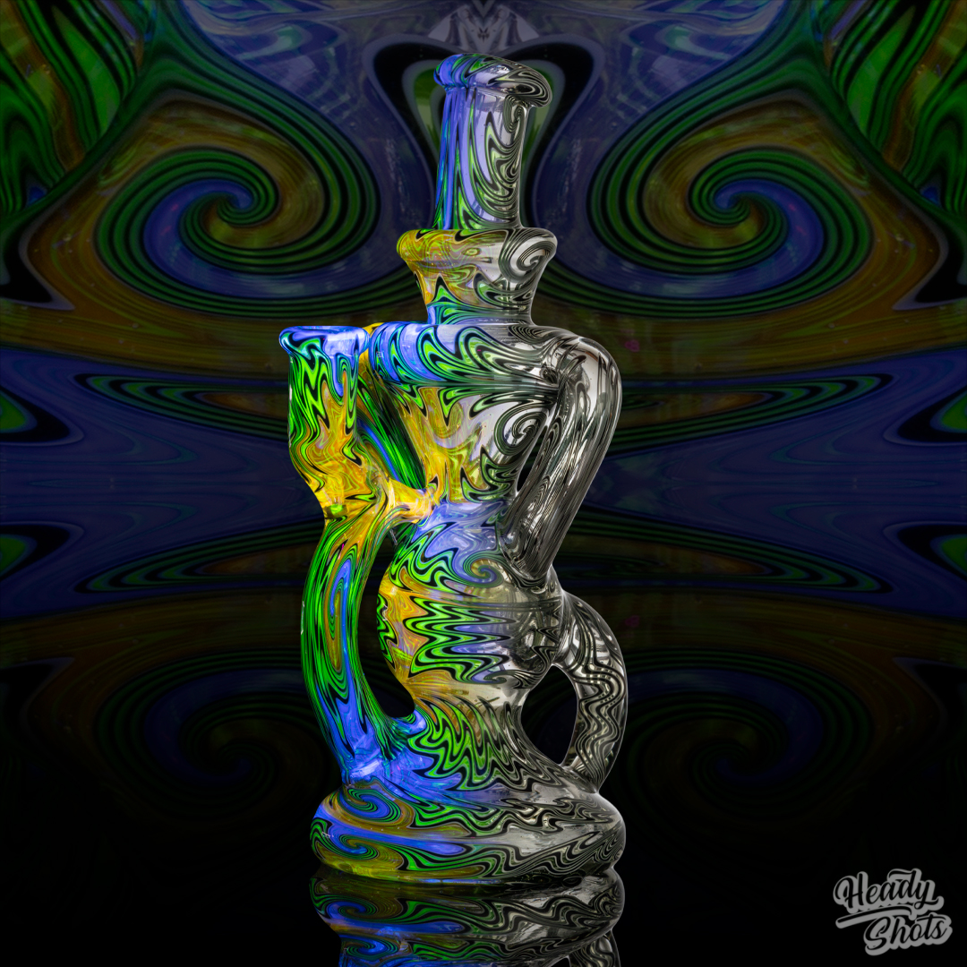 Featured image for “Glass Fo Yo Hash X Future Glass Illuminati/Blu-V/Nova Wigwag Recycler and Carb Cap”